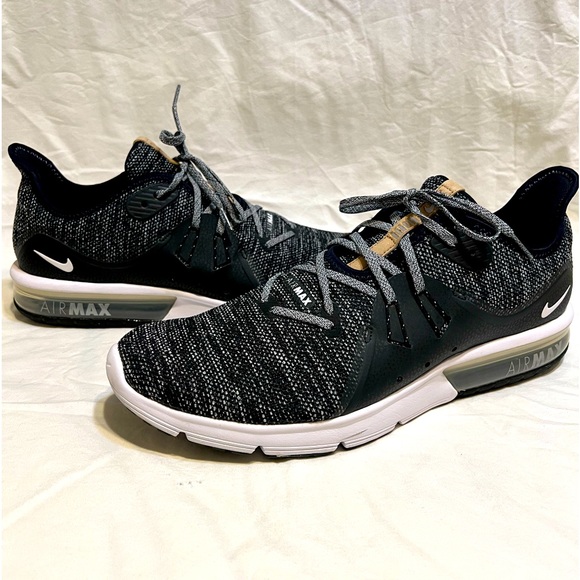 NIKE Air Max Sequent 3 Black White Grey 921694-011 Running Shoes Men's Size 14 - Picture 1 of 4